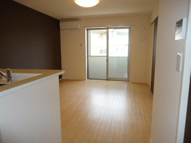 アリエルの居間・リビング|リビング