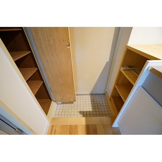 ブライトコート壱番館の収納|玄関収納