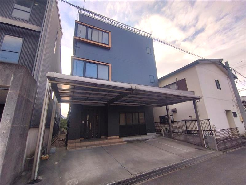 名古屋市中川区服部二丁目戸建の外観