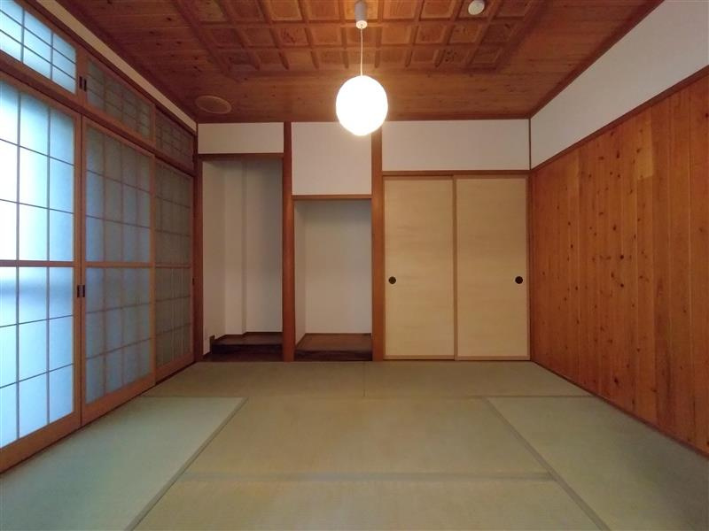 名古屋市中川区服部二丁目戸建の和室