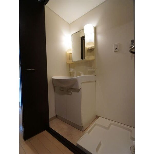 CREA花の木　名古屋市賃貸　仲介手数料無料の洗面所