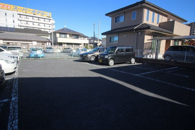 城山町3丁目　いなみ駐車場の駐車場