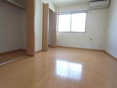 【洋室】 | アムールLuster