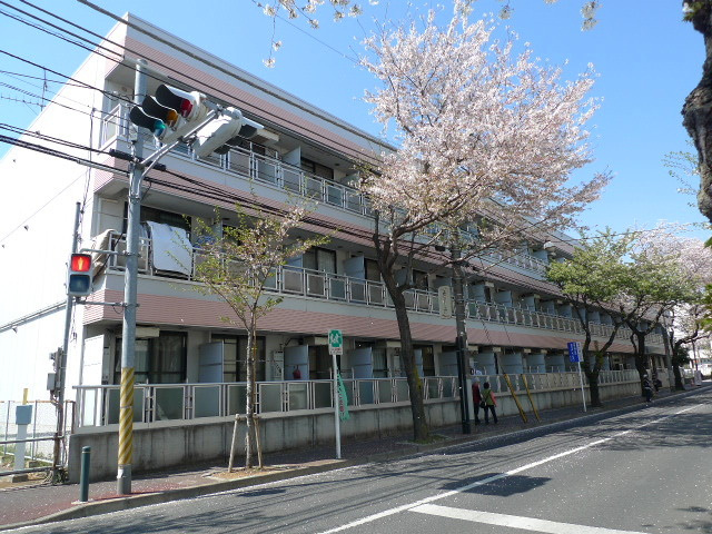 ハーモニー八柱の外観