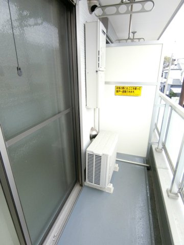 リブリ・東寺尾東台のバルコニー