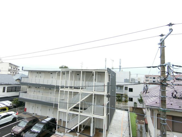 リブリ・東寺尾東台のその他