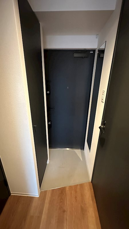 新品家具付きマンション新宿11(KaGood東京)の玄関