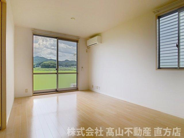 ベニコーB棟の居間・リビング