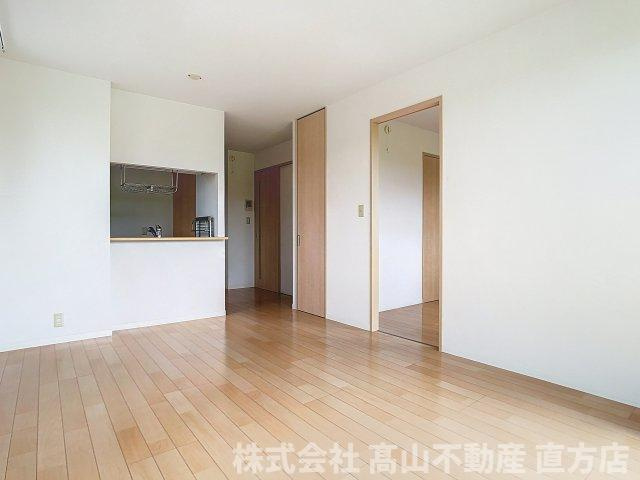 ベニコーB棟の居間・リビング