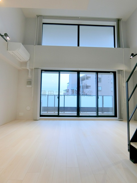 ブランシエスタ西馬込ブランシエスタニシマゴメの居間・リビング|LDK14.1帖　