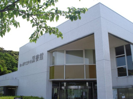 袖ケ浦市中央図書館まで2,500ｍ