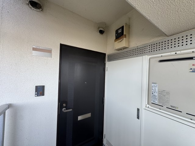 -三丁目不動産-ダイアパレス小川の玄関