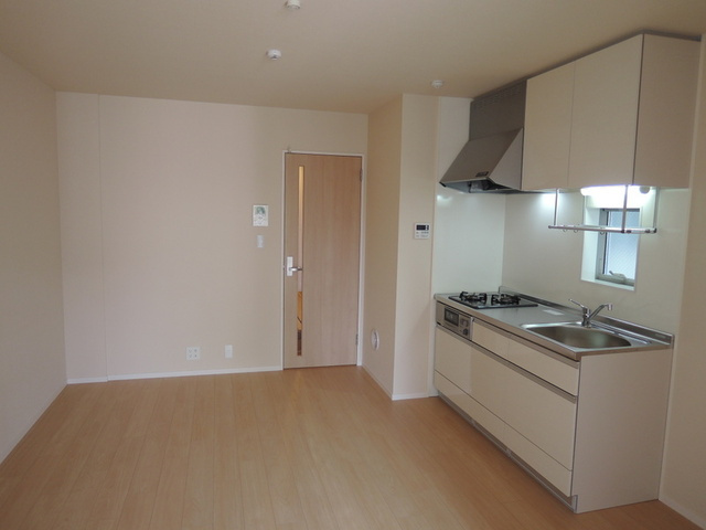 スターハイツ ウエストの居間・リビング|★８．２帖のリビング★