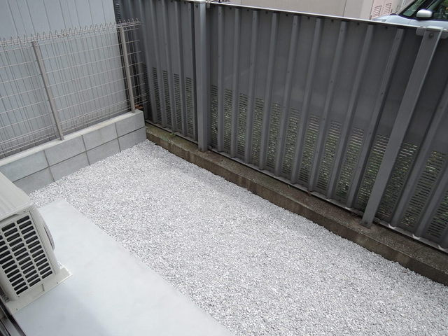 スターハイツ ウエストの庭|★広々テラス有り★