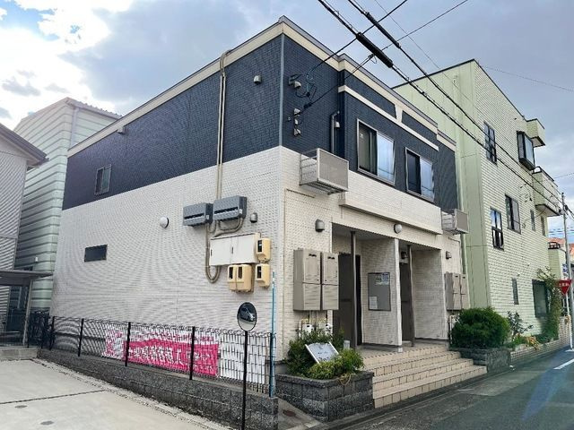 メリーシャトレーン