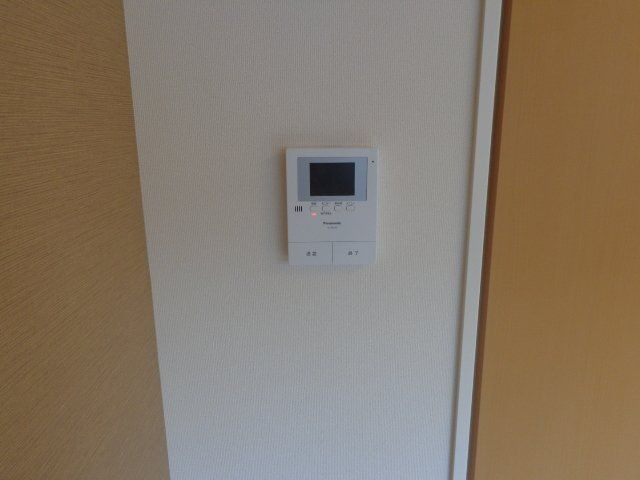 メリーシャトレーンのセキュリティ|モニター付きインターホン