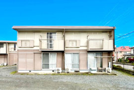 落ち着いた雰囲気の外観です