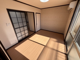 フローリングだけでなく、和室もあります