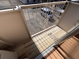 落ち着いた時間を過ごせるバルコニーです