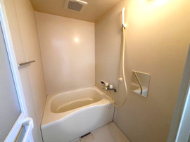 日々の疲れを癒すお風呂付です