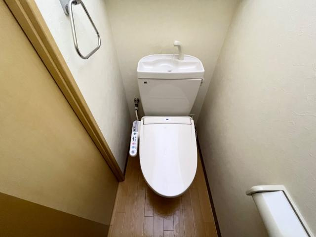シャワー付トイレ
