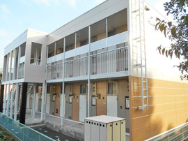 落ち着いた雰囲気の外観です