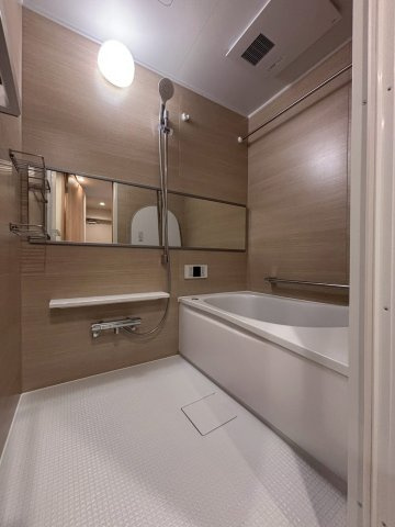 アルファレックス南11条の浴室