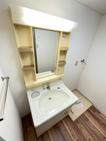 グリーンハイツ妙法寺Bの洗面所