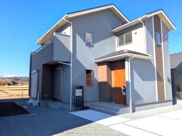 ブルーミングガーデン板鼻の外観|建物外観を気になさる方へ、見た目の良い物件です