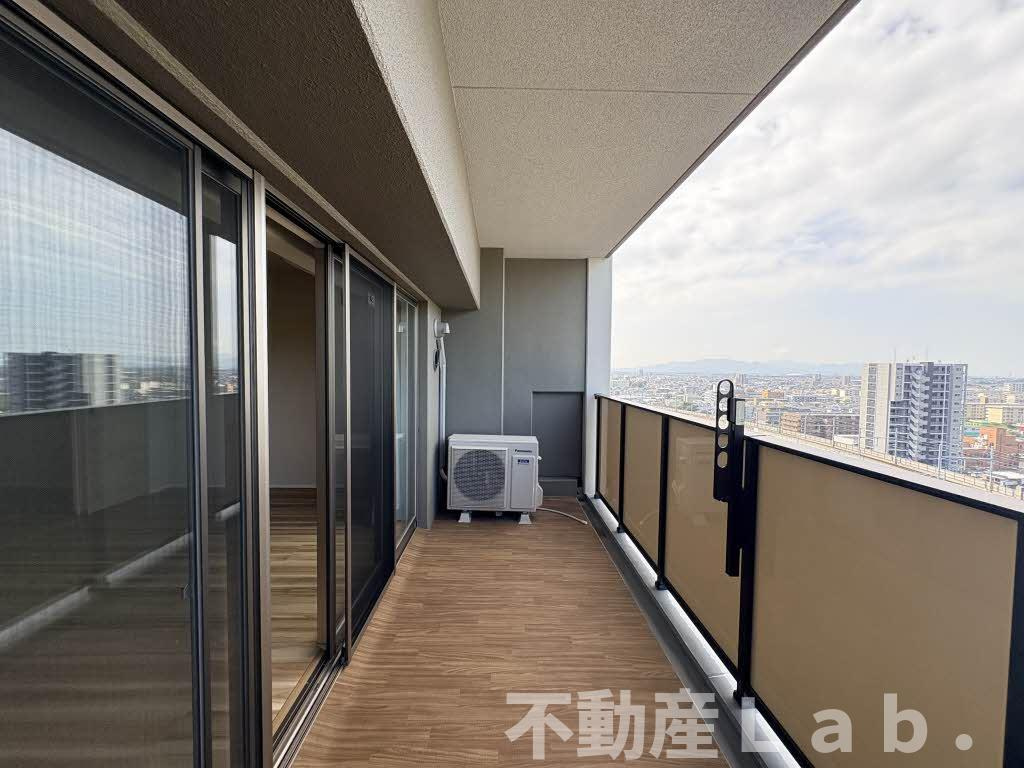レーベン熊本駅レクシアのバルコニー