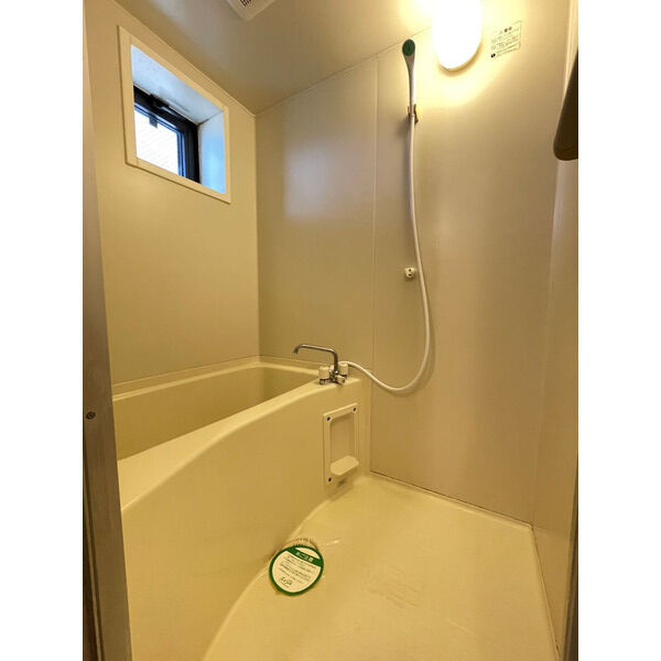 ワンピースの浴室|ゆったり過ごせるお風呂です