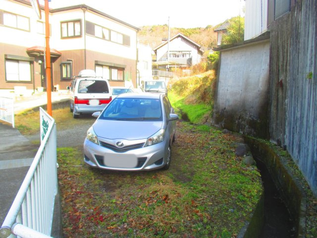 【駐車場】 | 伊豆の国市三福 売一棟マンション ES06065 | 伊豆の国市三福　駐車スペース