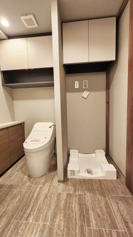 コスモグラシア新宿西早稲田の設備|洗濯機置場