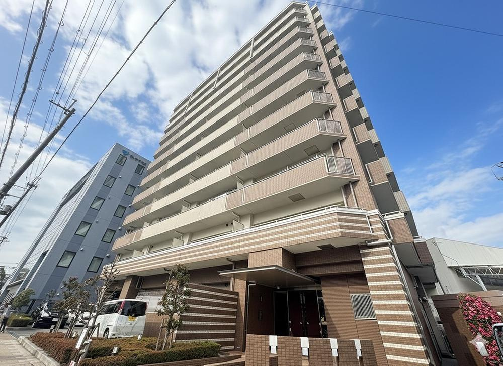 ネバーランド江坂江の木町の外観