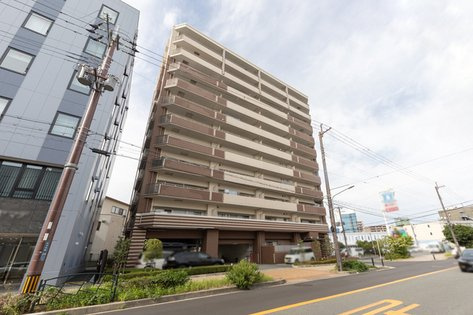 ネバーランド江坂江の木町の外観