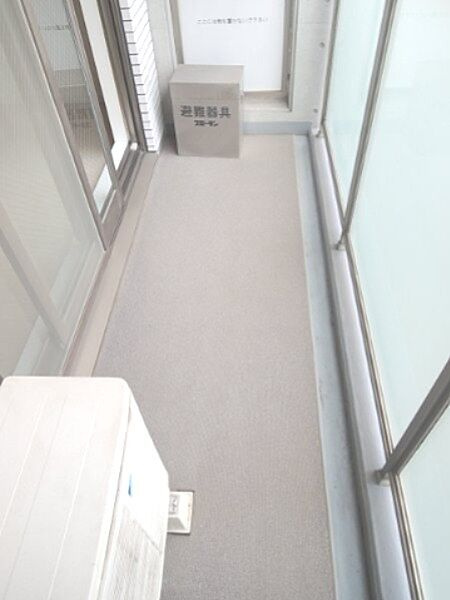 カスタリア菊川のバルコニー