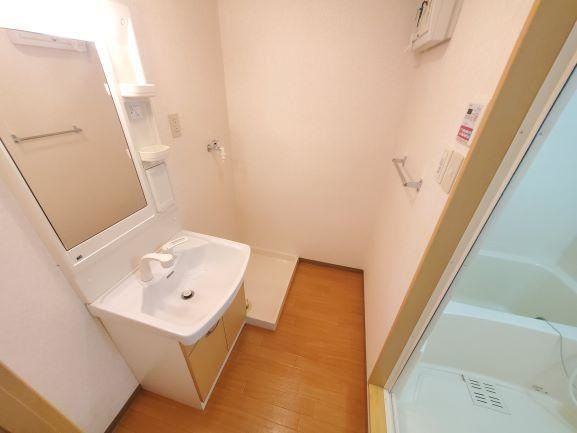 ＳＵＮ　ＦＬＯＷＥＲの洗面所