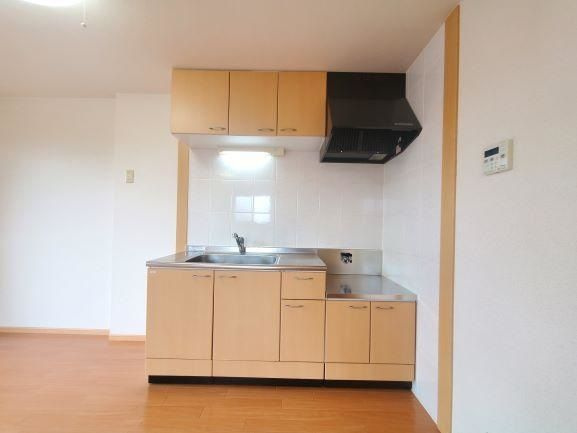 ＳＵＮ　ＦＬＯＷＥＲのキッチン