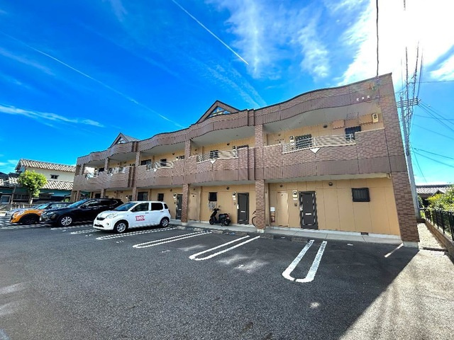 ＳＵＮ　ＦＬＯＷＥＲの駐車場