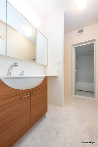 リジェール　オール　セゾン　Bの洗面所