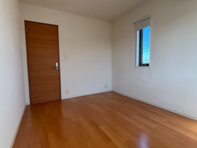 光の森　店舗付き住宅の洋室|３階　2