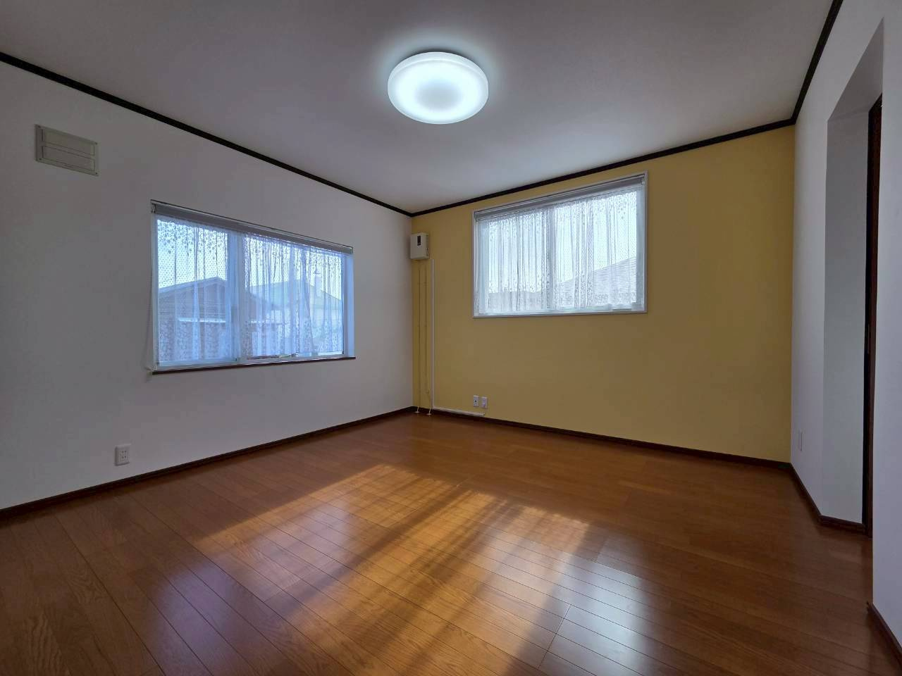 富士見2丁目　中古住宅の洋室