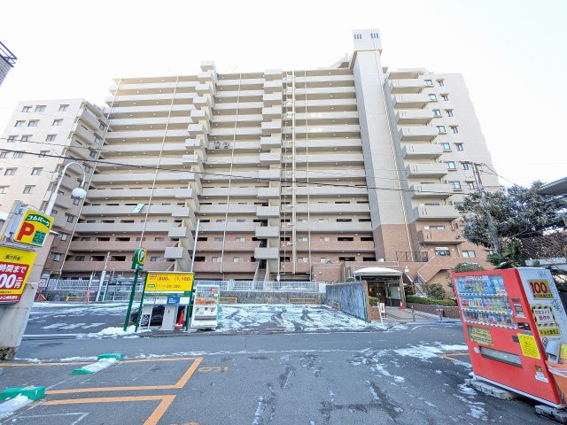 ファミールスクエア八王子の外観|～八王子駅徒歩4分の好立地　内装フルリノベ済　ペット可マンション～