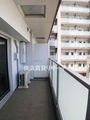 【バルコニー】 | リヴシティ横濱新川町弐番館