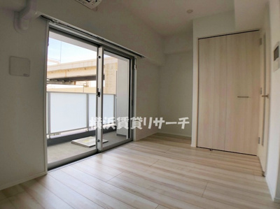 【居間・リビング】 | リヴシティ横濱新川町弐番館