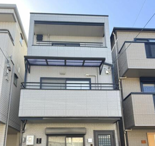 伏見区深草北鍵屋町の外観