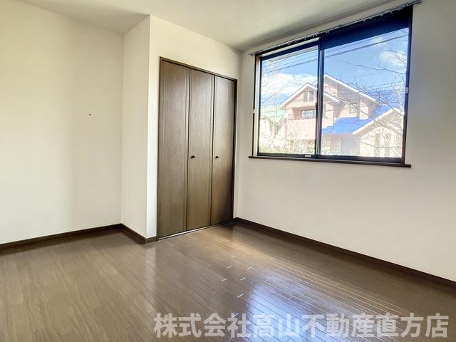 ソレアード星ヶ丘Ⅱの居間・リビング