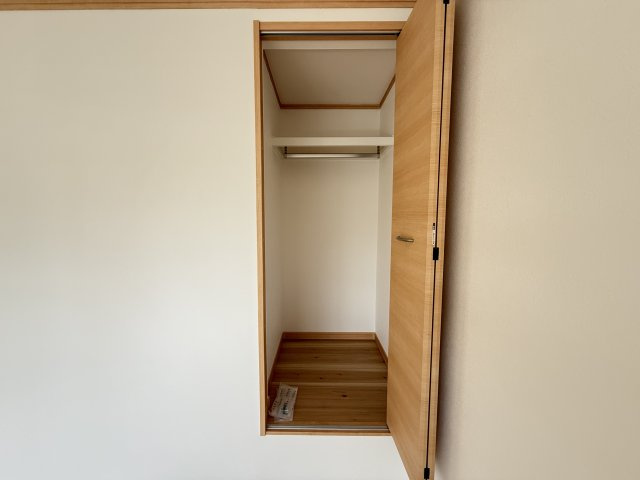 前橋市山王町　中古住宅　の収納