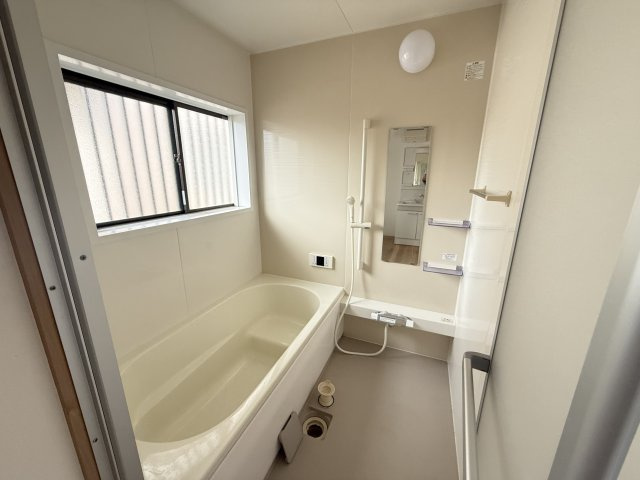 前橋市山王町　中古住宅　の浴室