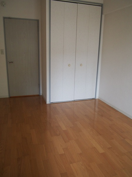 コスモプラザ行徳の寝室